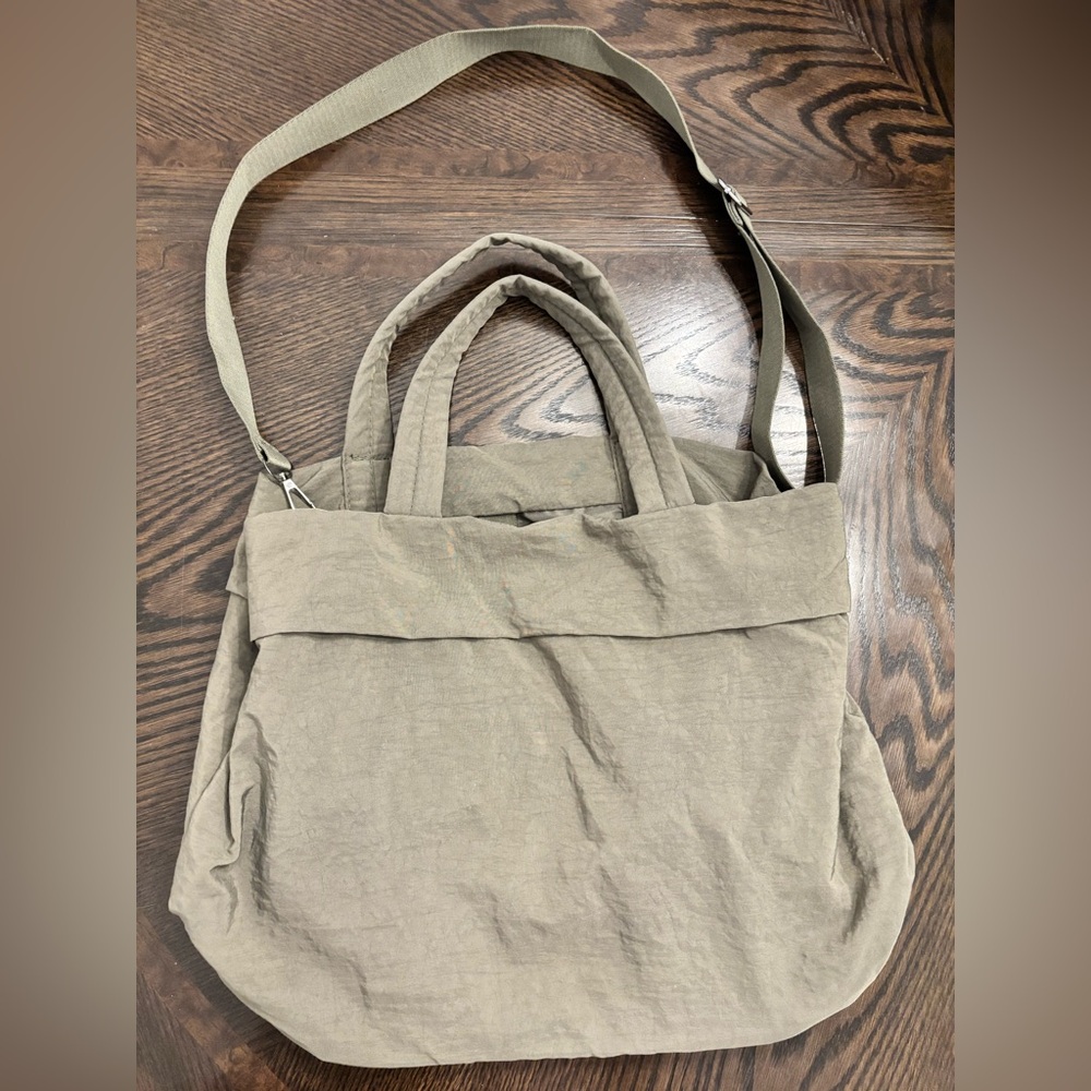 Army Green Tote Bag - On My Level style bag